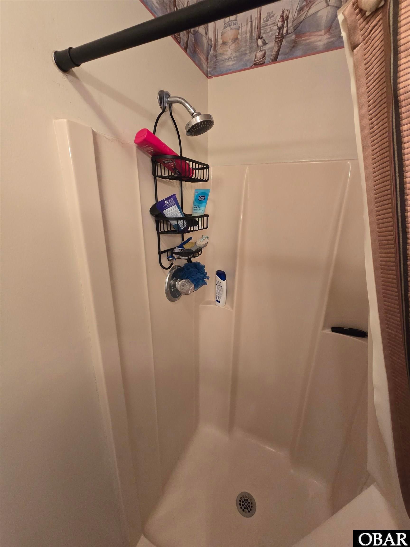 Nags Head, North Carolina, 27959, United States, 3 Bedrooms Bedrooms, ,2 BathroomsBathrooms,Residential,For Sale,1968789