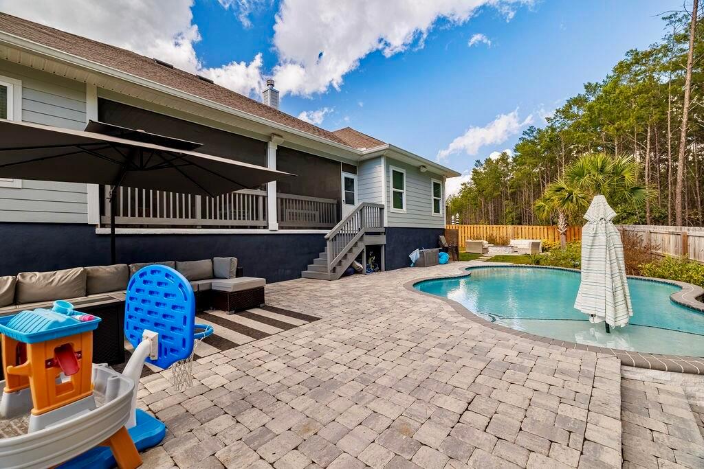 Freeport, Florida, 32439, United States, 5 Bedrooms Bedrooms, ,3 BathroomsBathrooms,Residential,For Sale,1976395