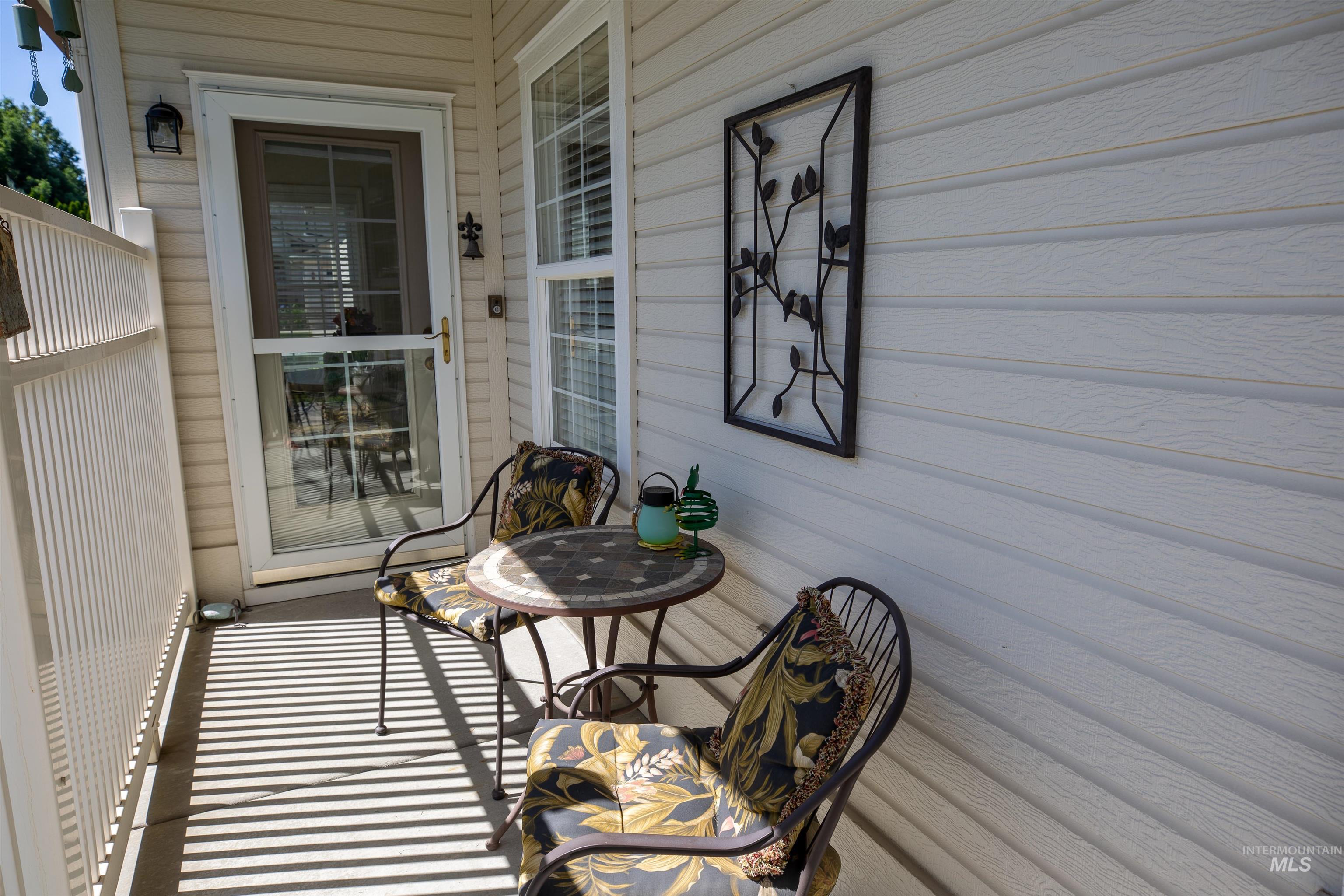 Meridian, Idaho, 83646, United States, 2 Bedrooms Bedrooms, ,Residential,For Sale,1889907