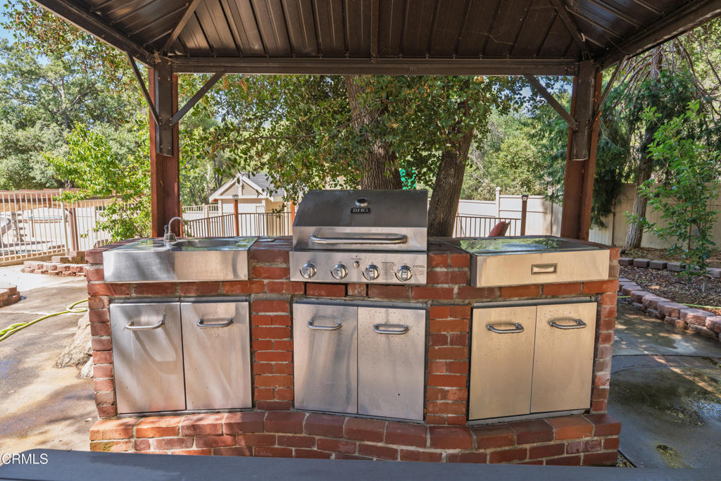 Oakhurst, California, 93644, United States, 4 Bedrooms Bedrooms, ,3 BathroomsBathrooms,Residential,For Sale,1839792