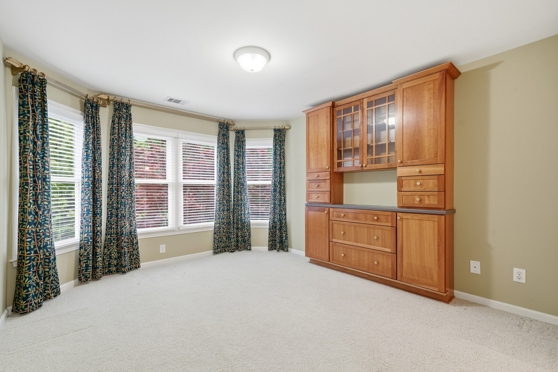  Bright and Beautiful Traditional in Smyrna - 物件實景