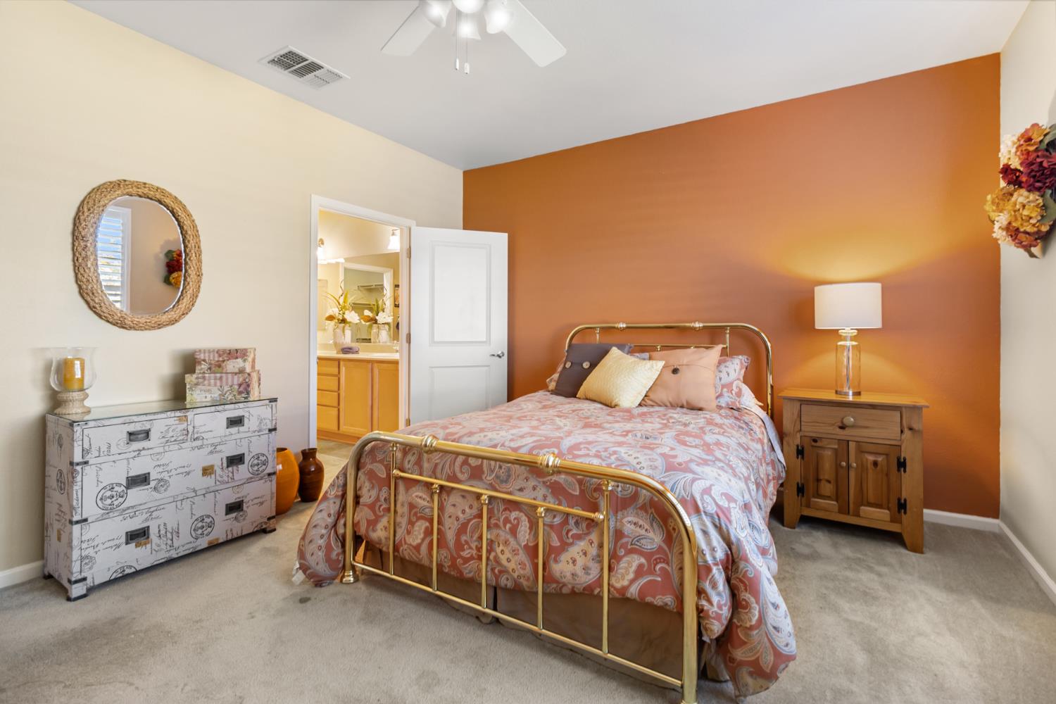 Elk Grove, California, 95757, United States, 2 Bedrooms Bedrooms, ,2 BathroomsBathrooms,Residential,For Sale,1989569