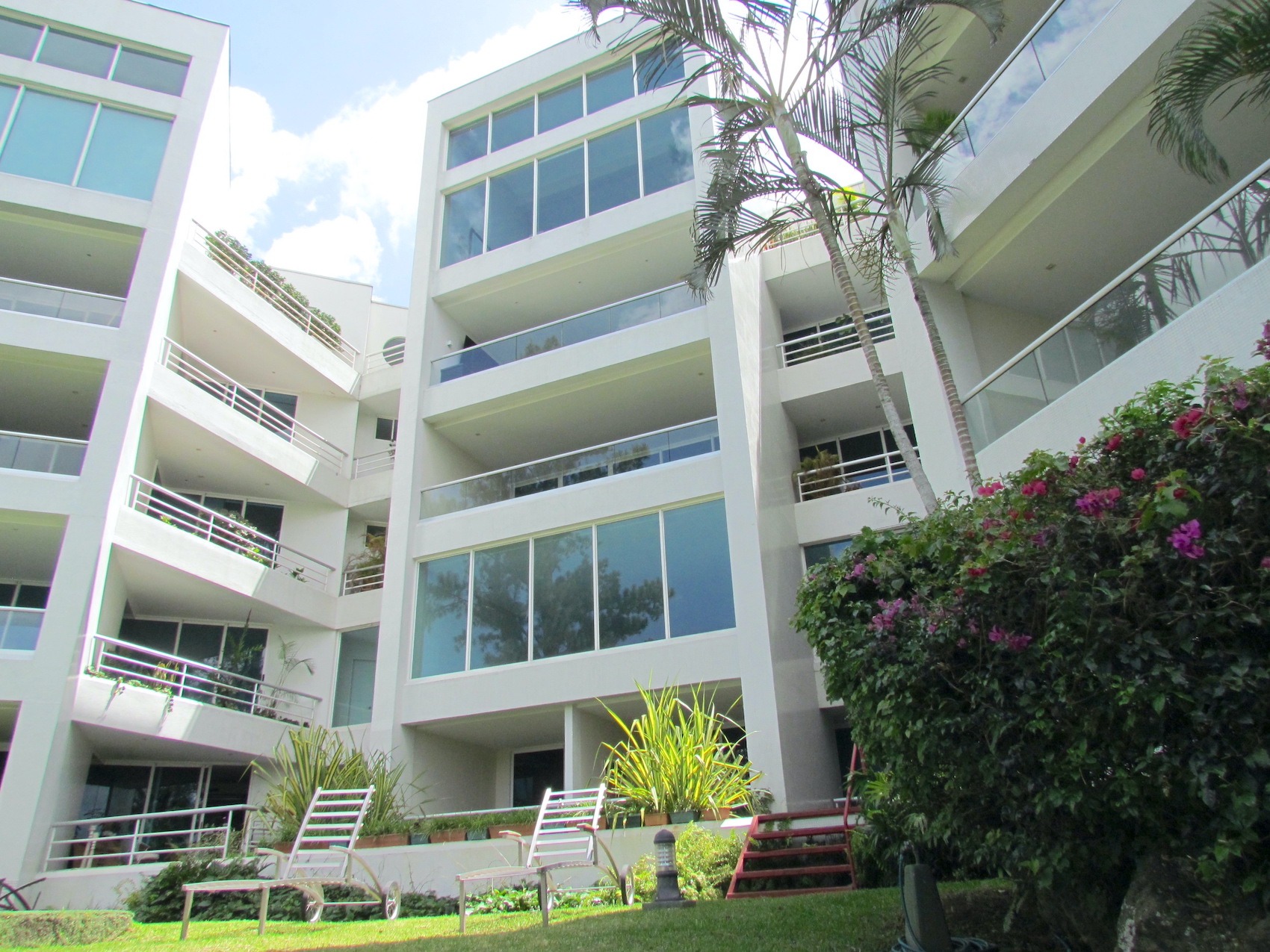 Jaboncillo, San Jose, CR, 3 Bedrooms Bedrooms, ,4 BathroomsBathrooms,Residential,For Sale,1994586