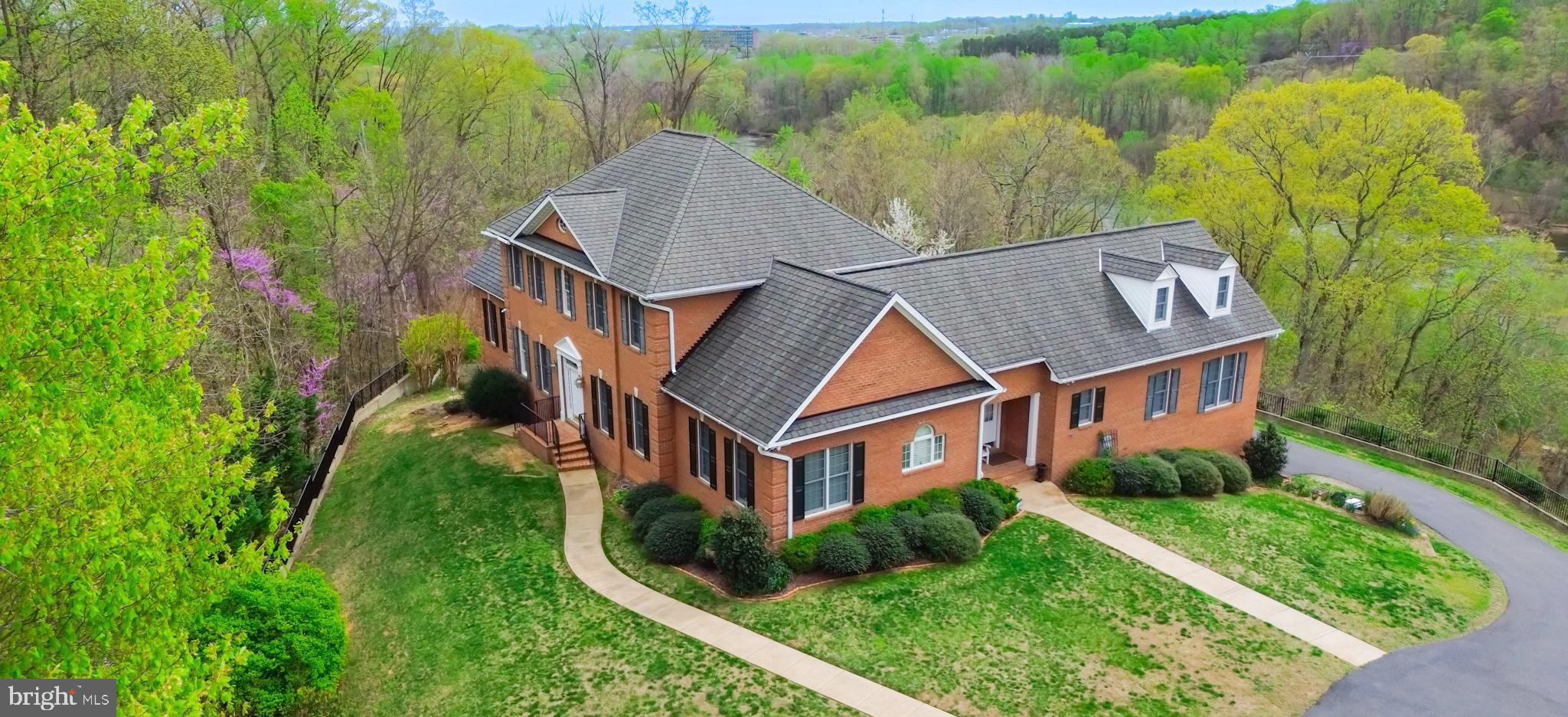 Fredericksburg, Virginia, 22405, United States, 5 Bedrooms Bedrooms, ,6 BathroomsBathrooms,Residential,For Sale,1765368