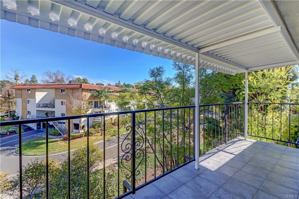 Laguna Woods, California, 92637, United States, 3 Bedrooms Bedrooms, ,Residential,For Sale,2012585