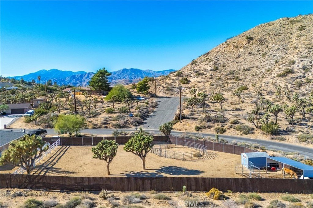 Yucca Valley, California, 92284, United States, 3 Bedrooms Bedrooms, ,2 BathroomsBathrooms,Residential,For Sale,1997054