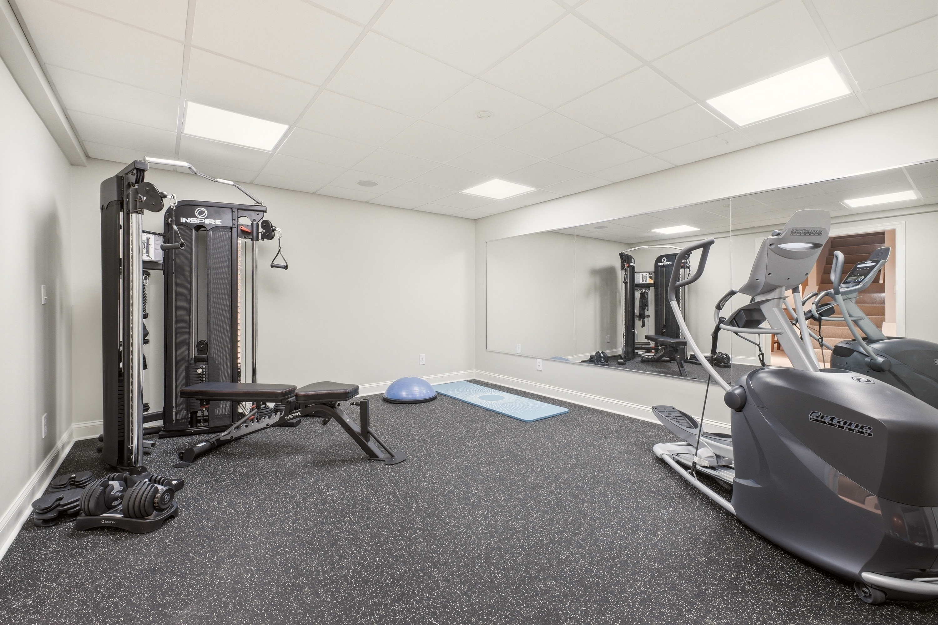  12409 Lucas Lane, Anchorage, KY 40223 - 物件實景