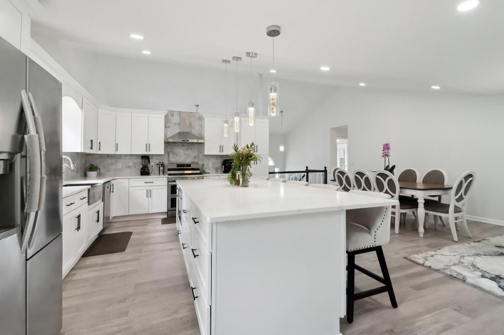 Woodstock, Georgia, 30188, United States, 5 Bedrooms Bedrooms, ,3 BathroomsBathrooms,Residential,For Sale,1979704