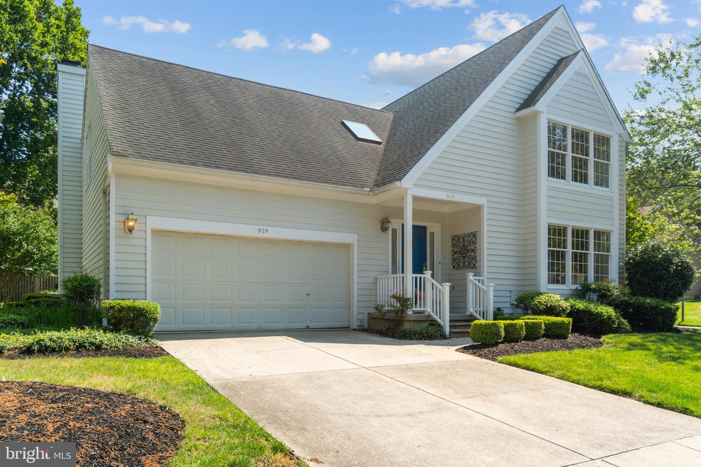 Annapolis, Maryland, 21403, United States, 4 Bedrooms Bedrooms, ,3 BathroomsBathrooms,Residential,For Sale,1925191