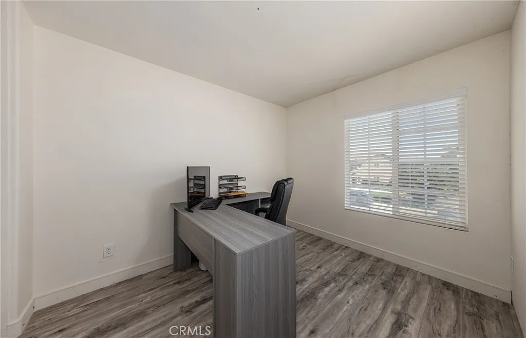 Victorville, California, 92395, United States, 5 Bedrooms Bedrooms, ,3 BathroomsBathrooms,Residential,For Sale,1976138