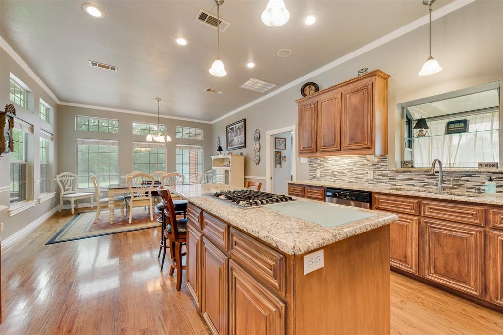 Van Alstyne, Texas, 75495, United States, 3 Bedrooms Bedrooms, ,3 BathroomsBathrooms,Residential,For Sale,1847949