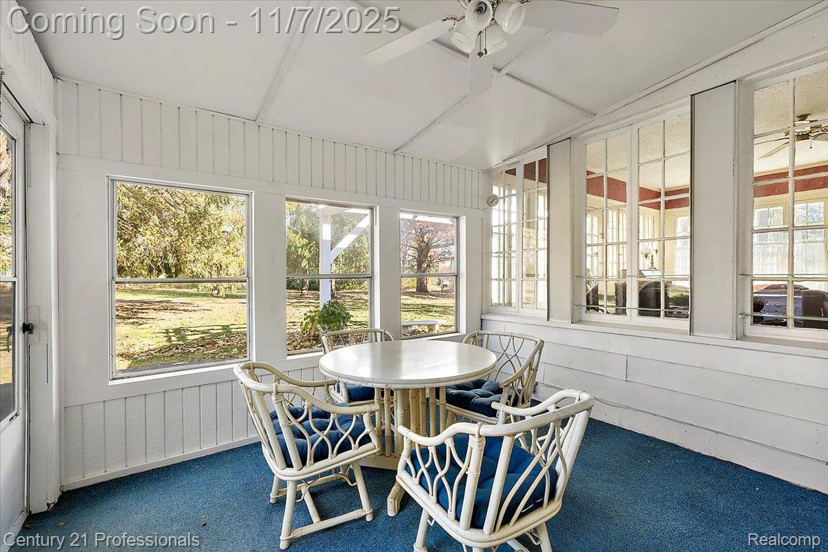 Clarkston, Michigan, 48348, United States, 4 Bedrooms Bedrooms, ,2 BathroomsBathrooms,Residential,For Sale,1987111