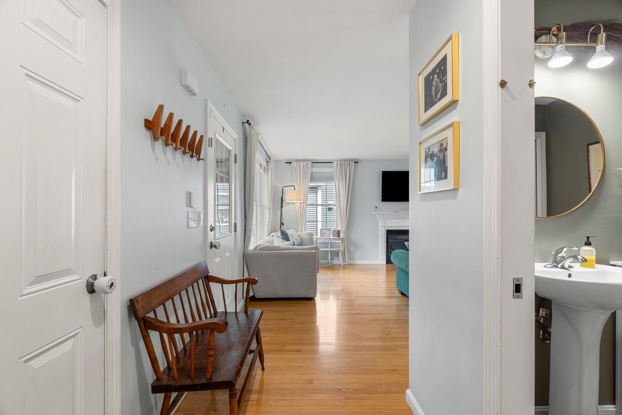 Dover, New Hampshire, 03820, United States, 4 Bedrooms Bedrooms, ,3 BathroomsBathrooms,Residential,For Sale,1941678