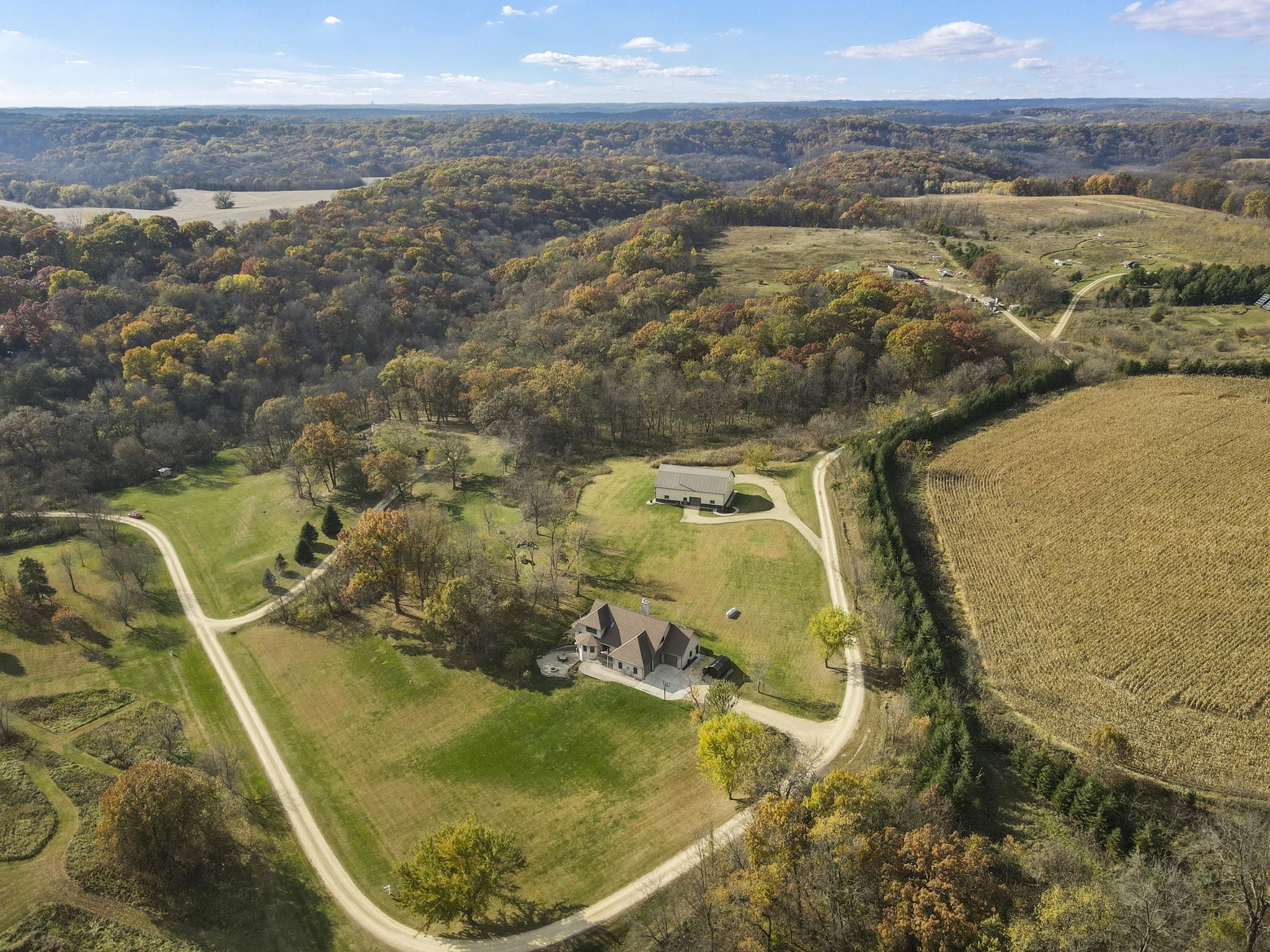 Barneveld, Wisconsin, 53507, United States, 3 Bedrooms Bedrooms, ,4 BathroomsBathrooms,Residential,For Sale,1986114