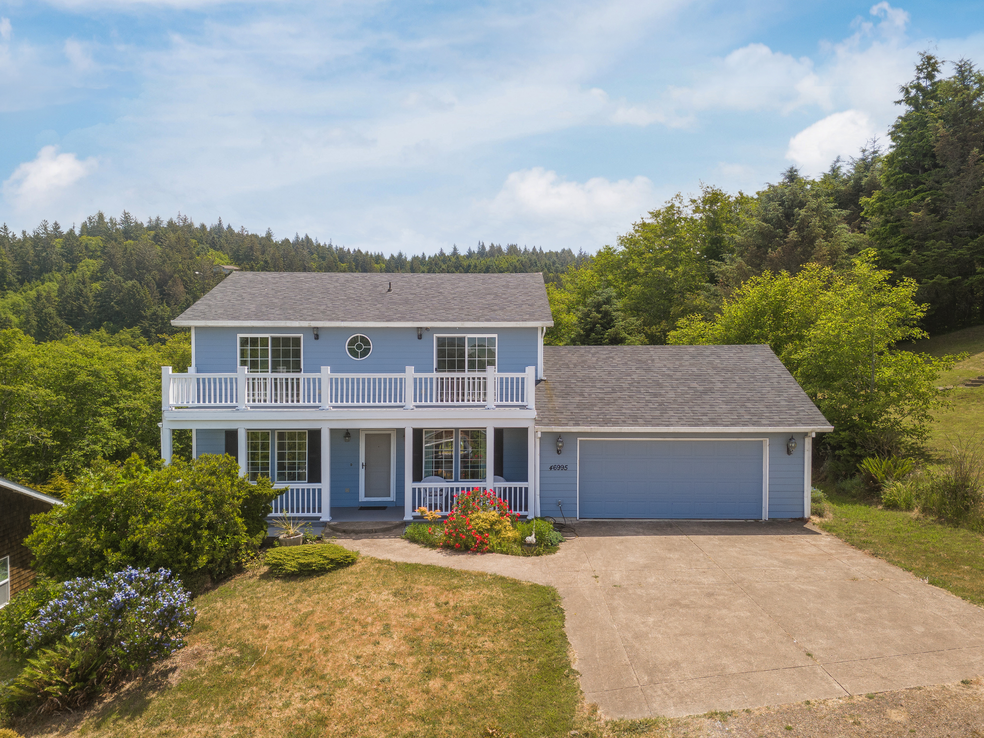 Neskowin, Oregon, 97149, United States, 3 Bedrooms Bedrooms, ,2 BathroomsBathrooms,Residential,For Sale,1980209
