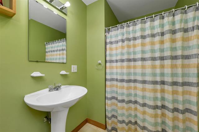 Epsom, New Hampshire, 03234, United States, 2 Bedrooms Bedrooms, ,1 BathroomBathrooms,Residential,For Sale,1861346
