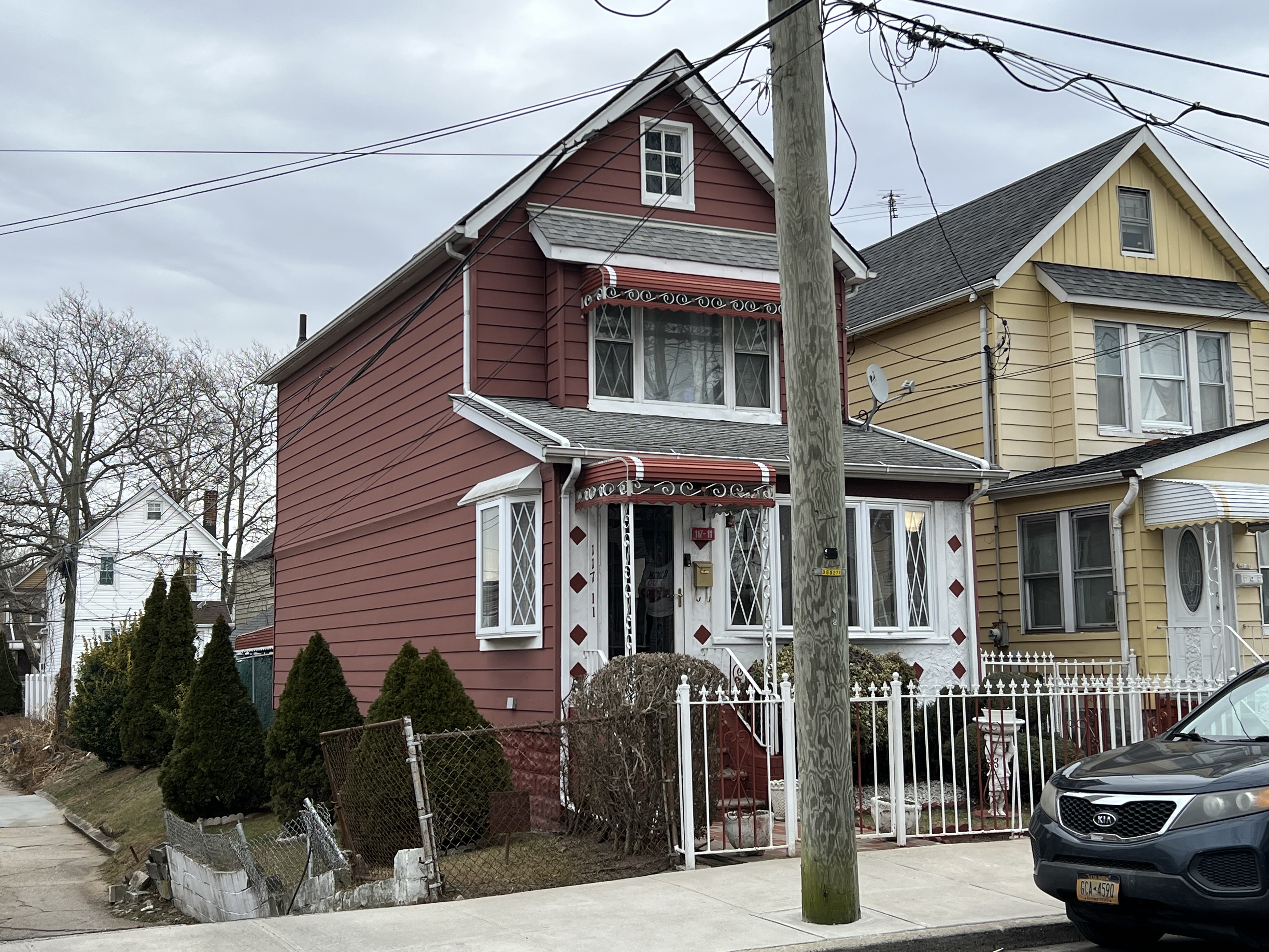 Jamaica, New York, 11434, United States, 3 Bedrooms Bedrooms, ,2 BathroomsBathrooms,Residential,For Sale,2010757