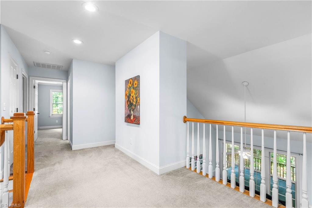 Stokesdale, North Carolina, 27357, United States, 3 Bedrooms Bedrooms, ,3 BathroomsBathrooms,Residential,For Sale,1876526