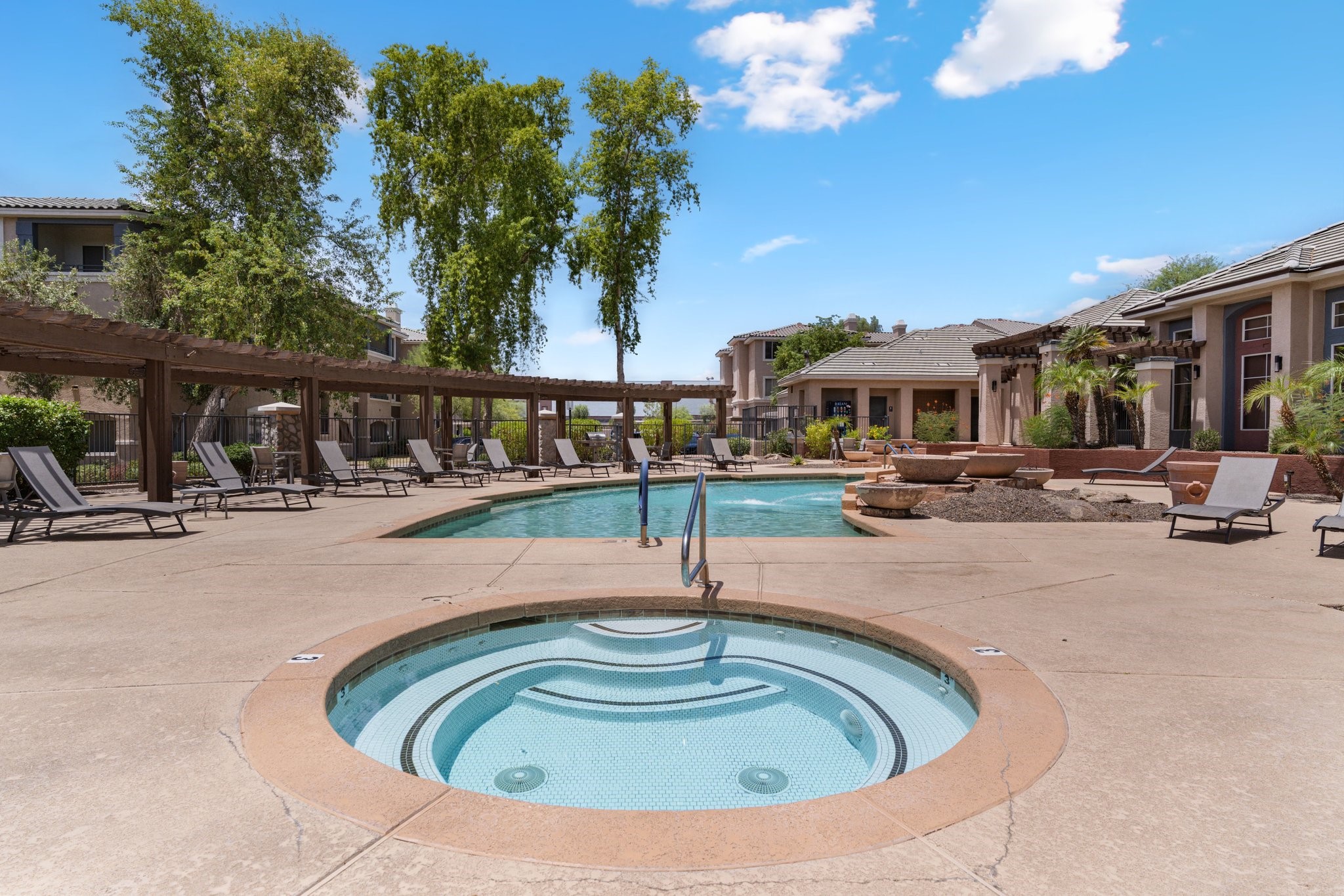  5345 E Van Buren Street ¦Phoenix, AZ - 物件實景