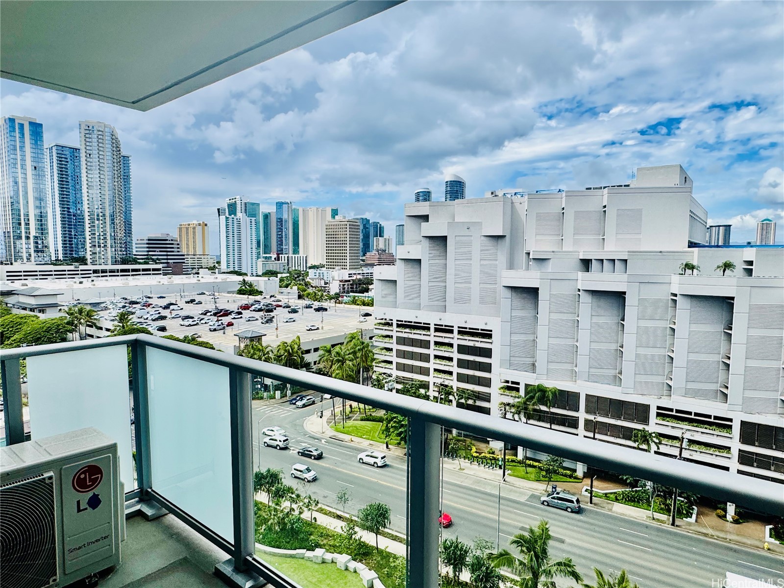 Honolulu, Hawaii, 96814, United States, 2 Bedrooms Bedrooms, ,2 BathroomsBathrooms,Residential,For Sale,1988150