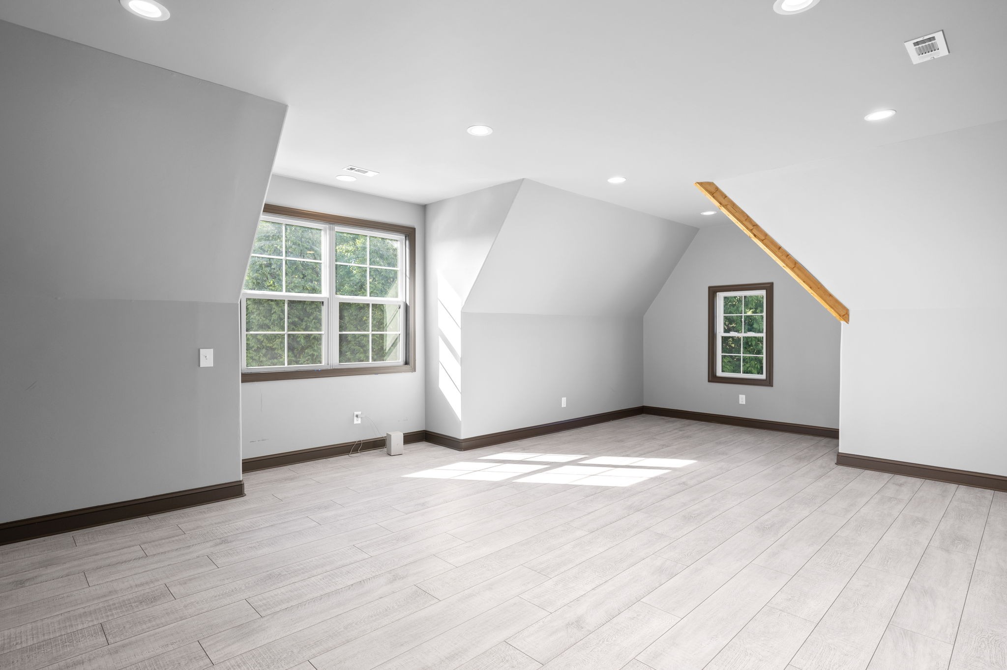  2713 Deer Haven Ct, Franklin, TN, 37067 - 物件實景