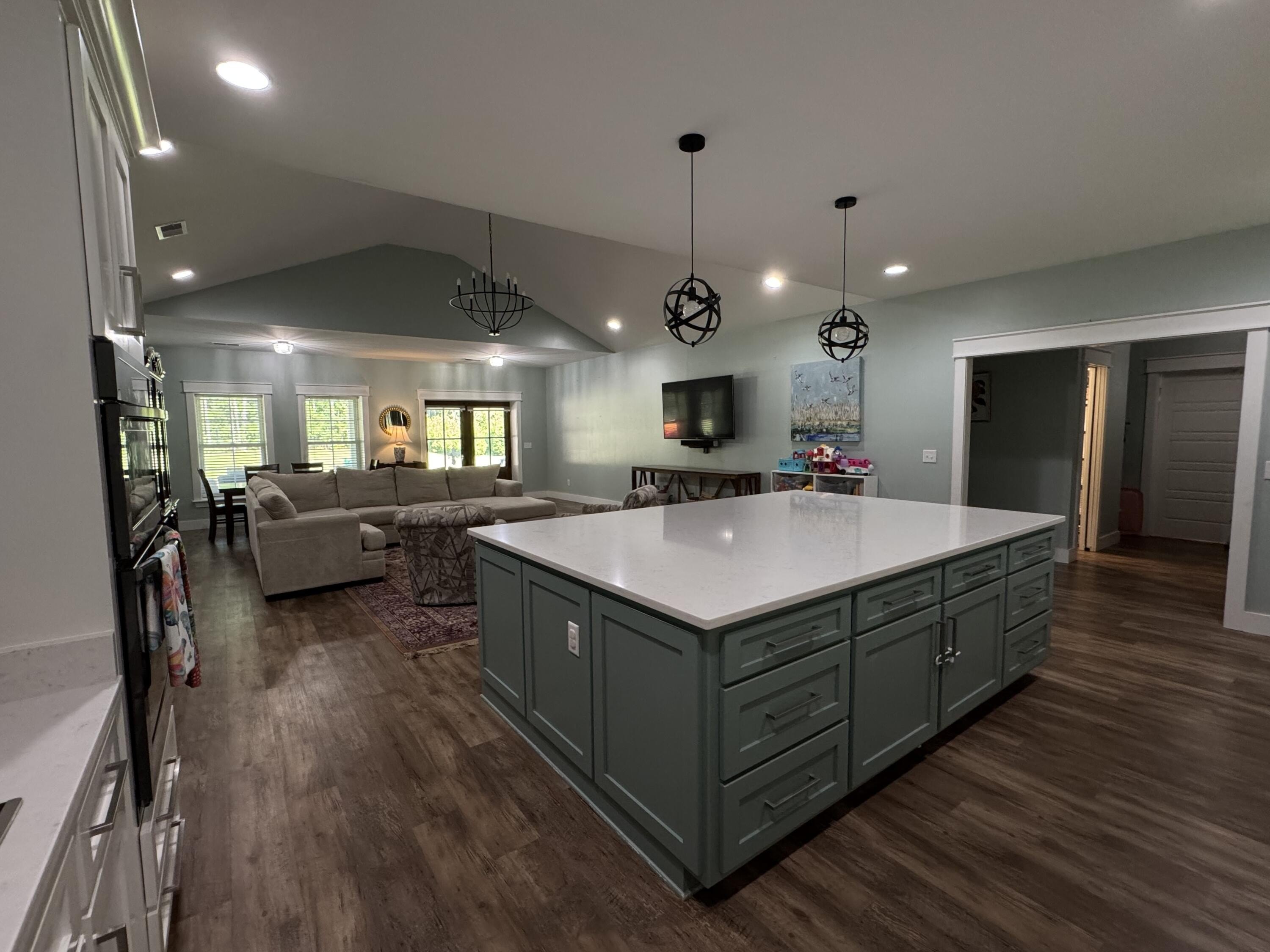 Sumter, South Carolina, 29150, United States, 5 Bedrooms Bedrooms, ,4 BathroomsBathrooms,Residential,For Sale,1982149