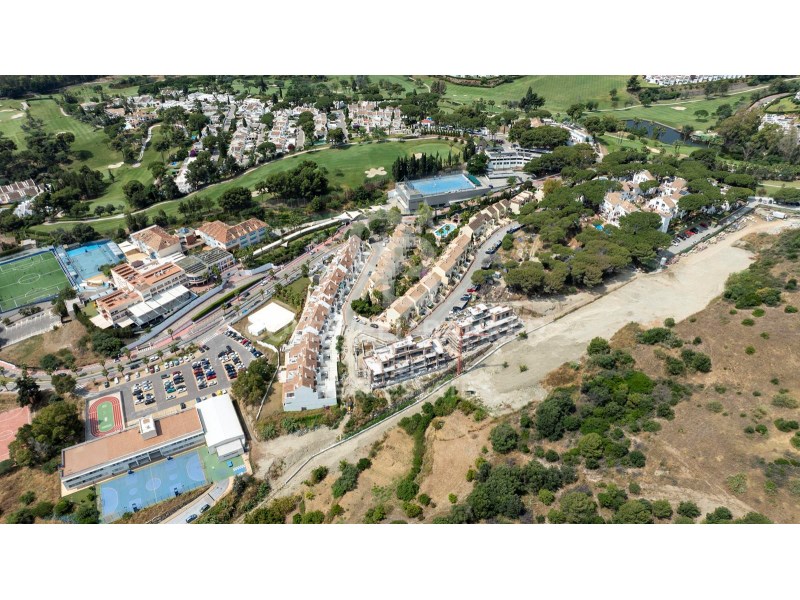 Marbella, Andalusia, ES, 2 Bedrooms Bedrooms, ,2 BathroomsBathrooms,Residential,For Sale,1874586