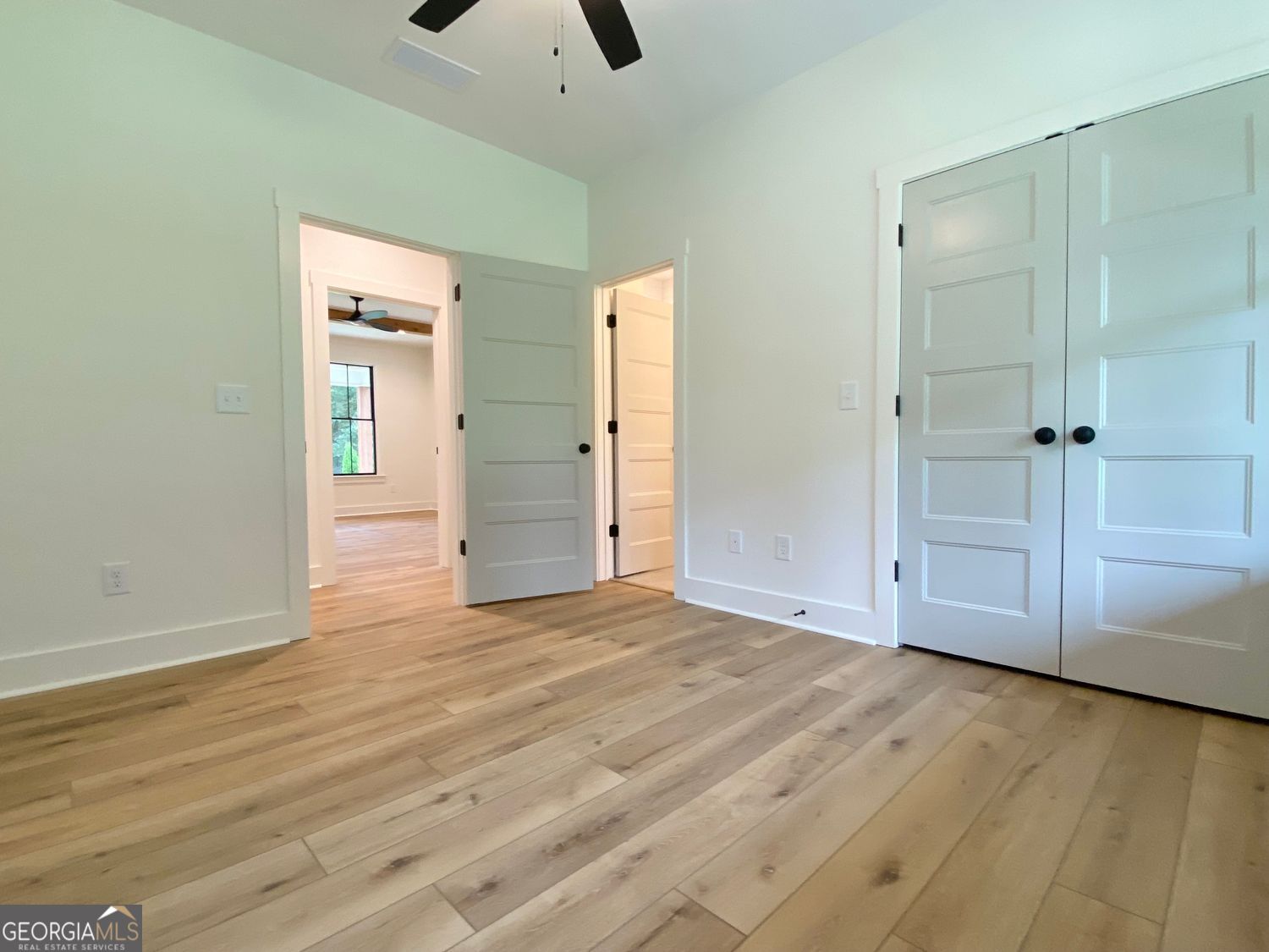 Gainesville, Georgia, 30506, United States, 5 Bedrooms Bedrooms, ,6 BathroomsBathrooms,Residential,For Sale,1908175