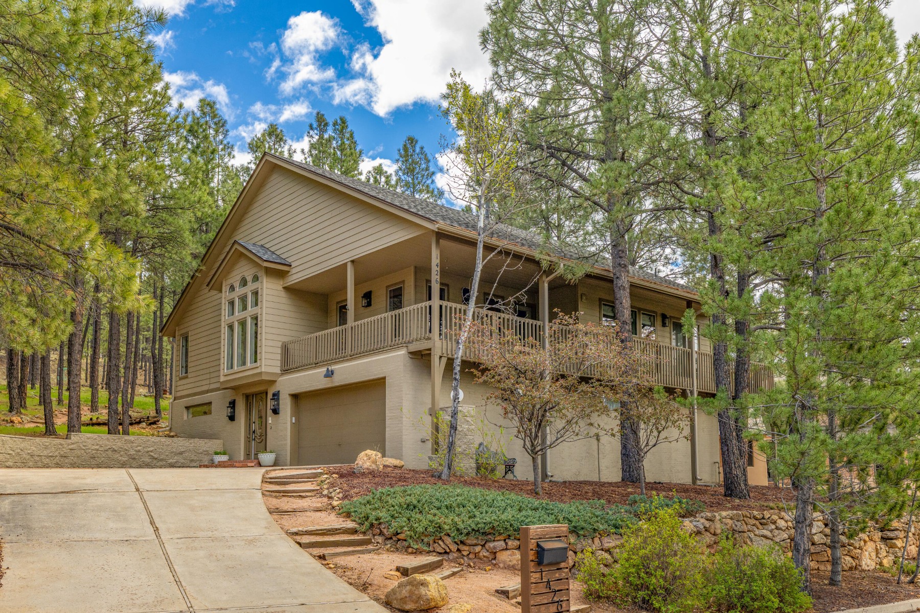  1426 N Edgewood Street¦Flagstaff, AZ - 物件實景