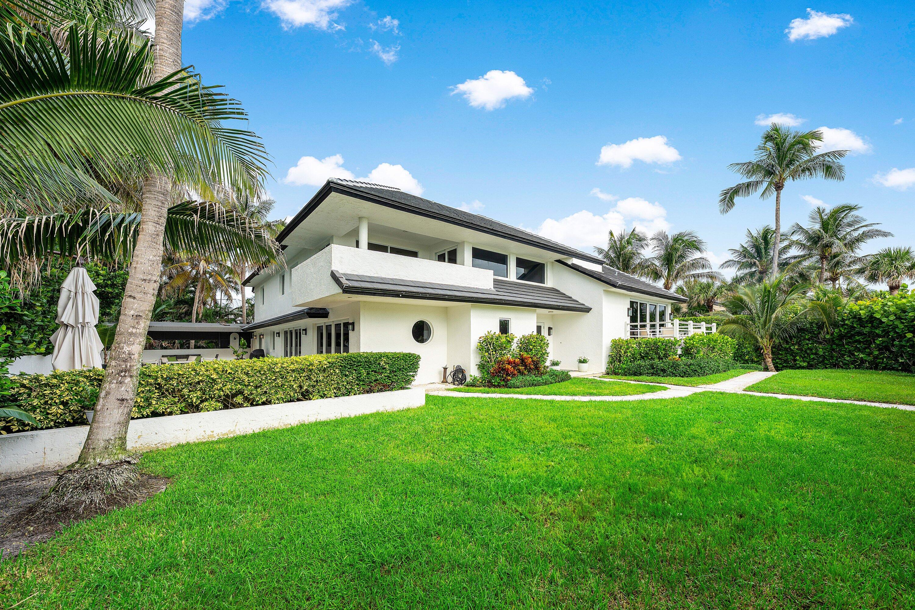 Ocean Ridge, Florida, 33435, United States, 3 Bedrooms Bedrooms, ,5 BathroomsBathrooms,Residential,For Sale,1951492