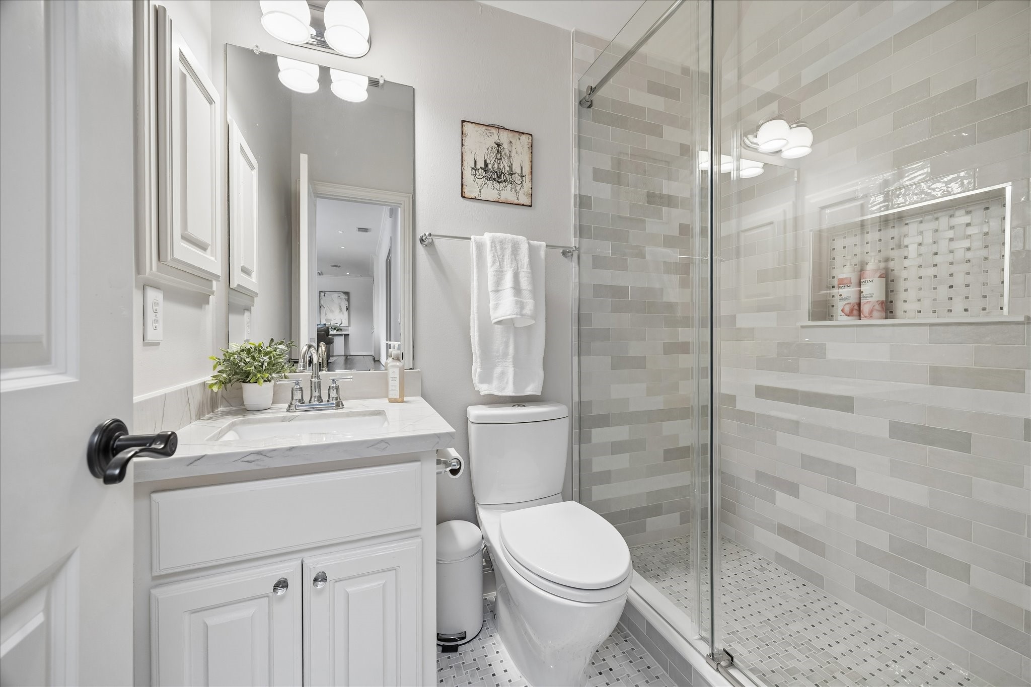  3642 Aberdeen Way - 物件實景