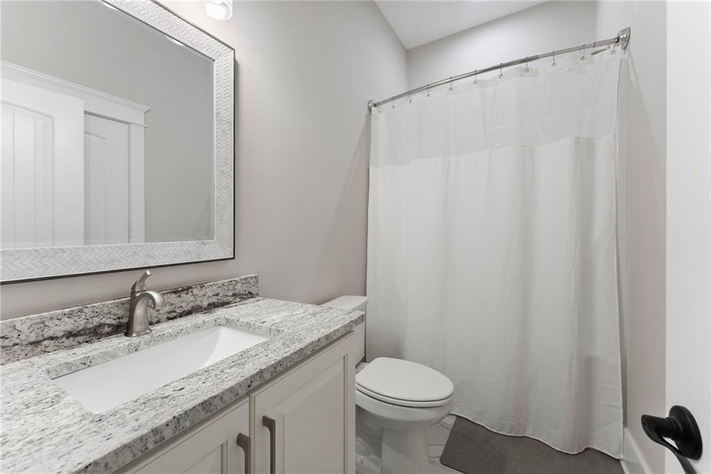 Murrayville, Georgia, 30564, United States, 4 Bedrooms Bedrooms, ,5 BathroomsBathrooms,Residential,For Sale,2039940