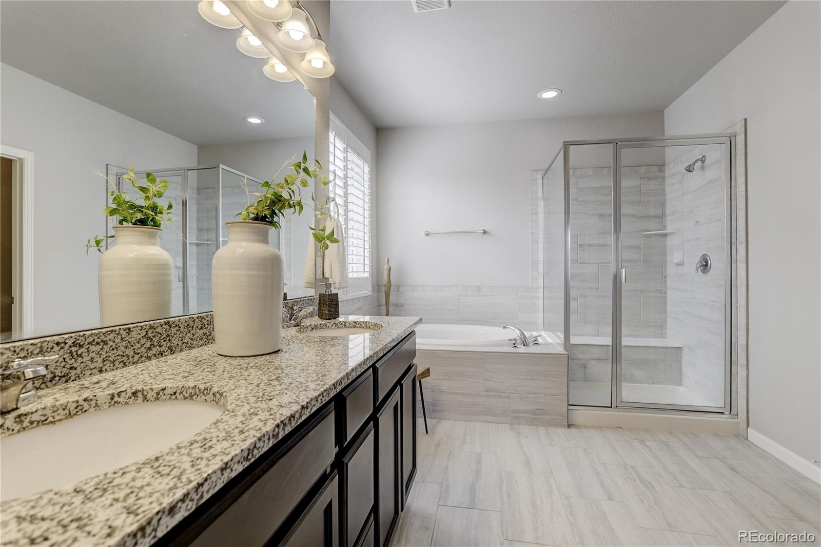 11952 W Quarles Avenue, Littleton, Colorado, 80127, United States, 5 Bedrooms Bedrooms, ,4 BathroomsBathrooms,Residential,For Sale,11952 W Quarles Avenue,1664272