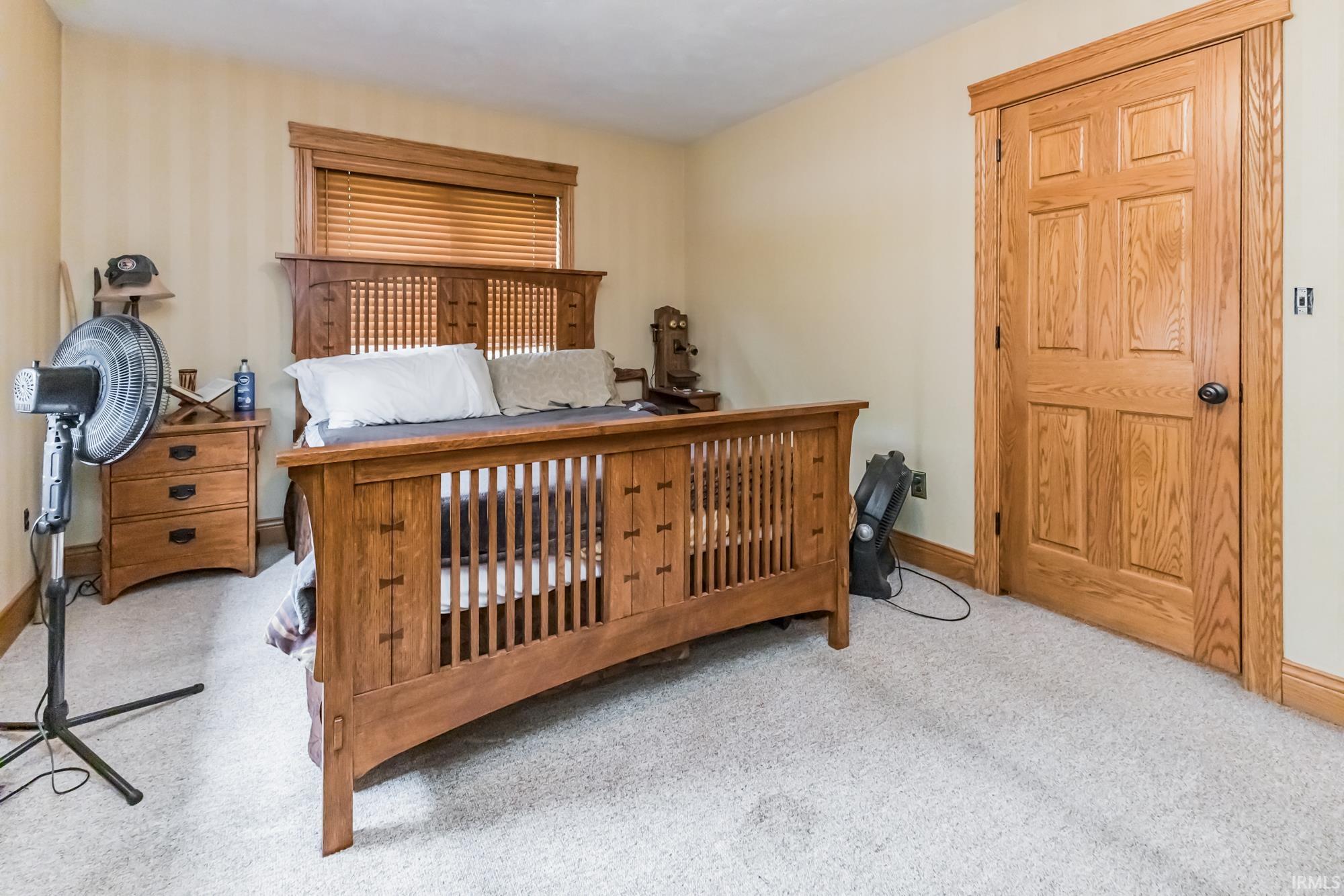 Hartford City, Indiana, 47348, United States, 6 Bedrooms Bedrooms, ,3 BathroomsBathrooms,Residential,For Sale,1870324