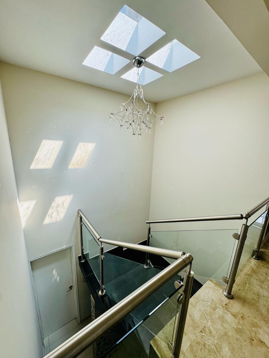 Metepec, Estado de México, 52148, Mexico, 4 Bedrooms Bedrooms, ,3 BathroomsBathrooms,Residential,For Sale,1721519