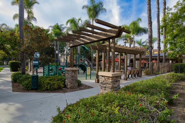 Chula Vista, California, 91913, United States, 2 Bedrooms Bedrooms, ,3 BathroomsBathrooms,Residential,For Sale,1990825