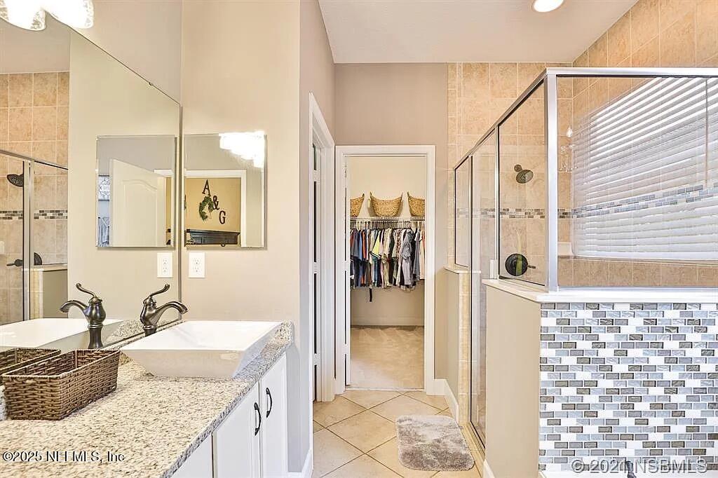 New Smyrna Beach, Florida, 32168, United States, 5 Bedrooms Bedrooms, ,4 BathroomsBathrooms,Residential,For Sale,1976126