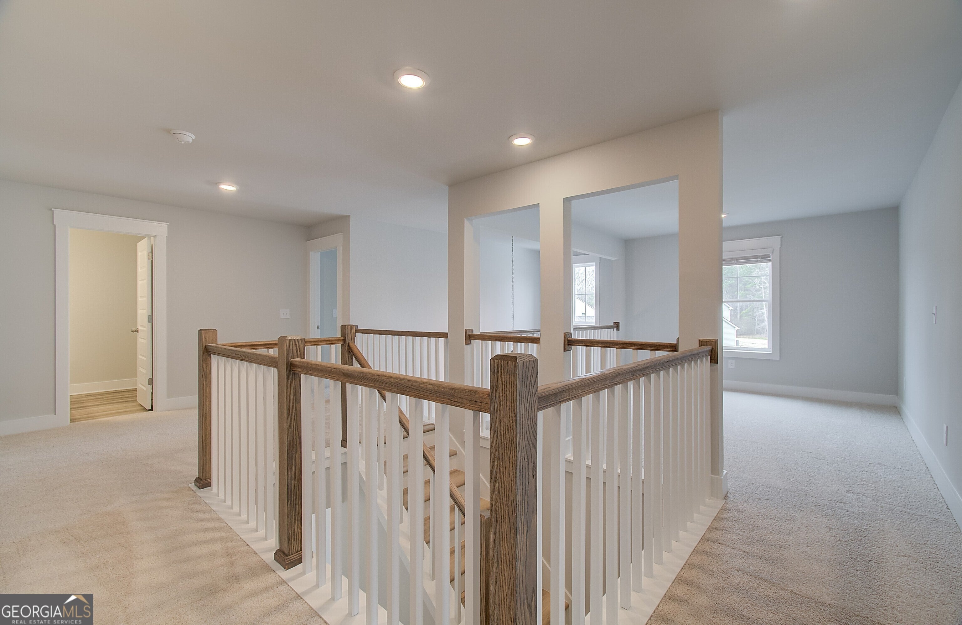 Senoia, Georgia, 30276, United States, 4 Bedrooms Bedrooms, ,4 BathroomsBathrooms,Residential,For Sale,2008995