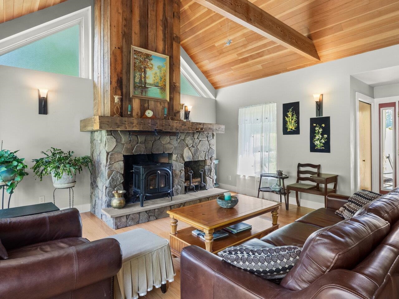 Addison, Vermont, 05491, United States, 3 Bedrooms Bedrooms, ,Residential,For Sale,1883250