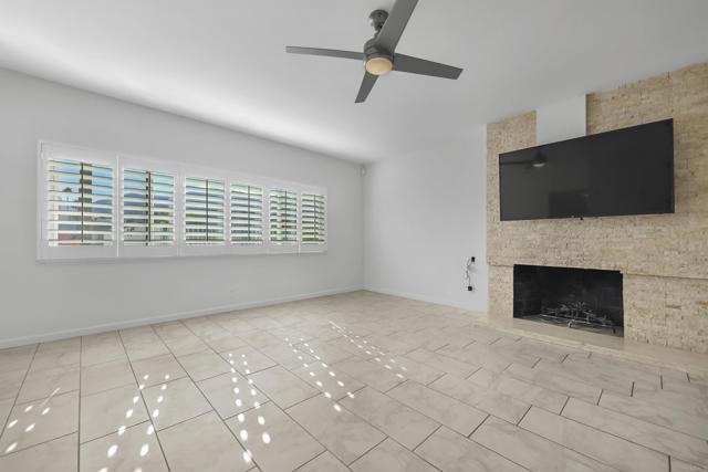 Palm Springs, California, 92264, United States, 2 Bedrooms Bedrooms, ,2 BathroomsBathrooms,Residential,For Sale,2010700