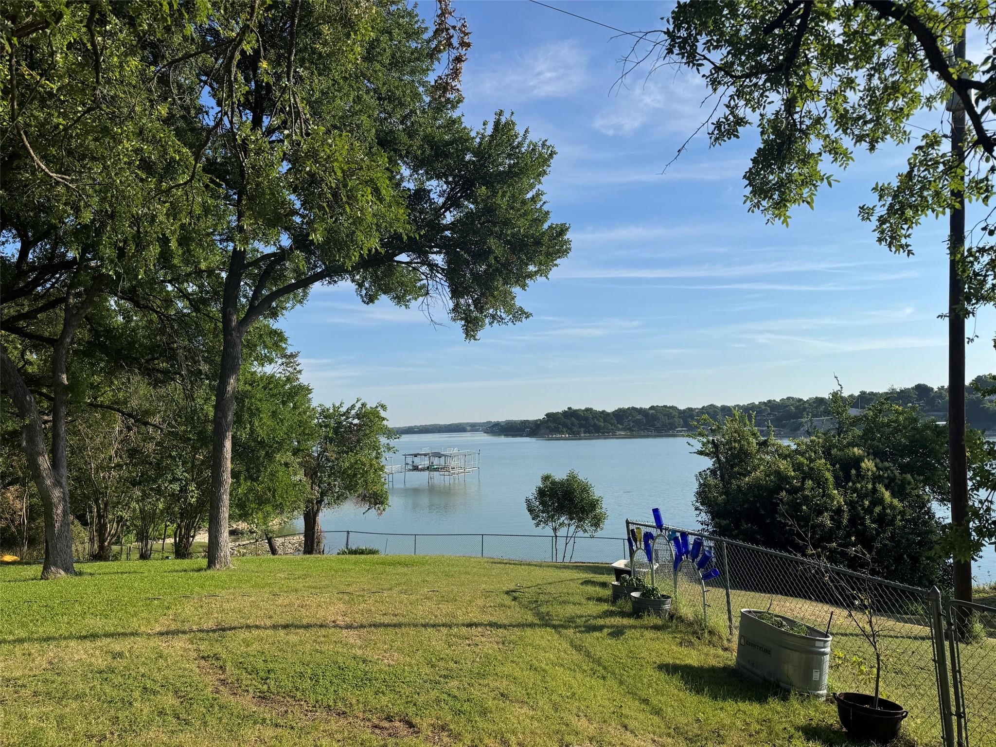 Lake Bridgeport, Texas, 76426, United States, 3 Bedrooms Bedrooms, ,3 BathroomsBathrooms,Residential,For Sale,1989947