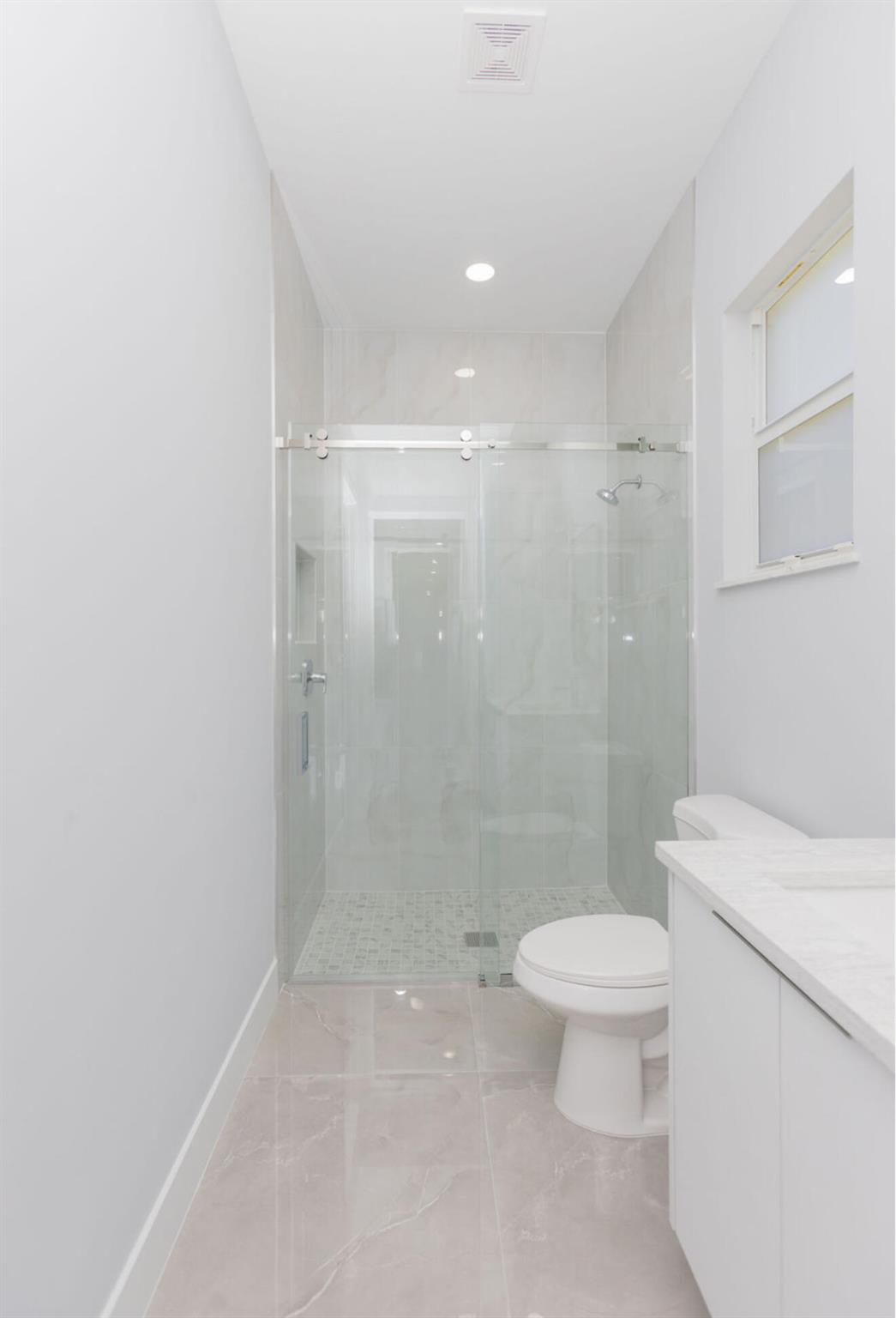 Port St Lucie, Florida, 34986, United States, 4 Bedrooms Bedrooms, ,3 BathroomsBathrooms,Residential,For Sale,1926175