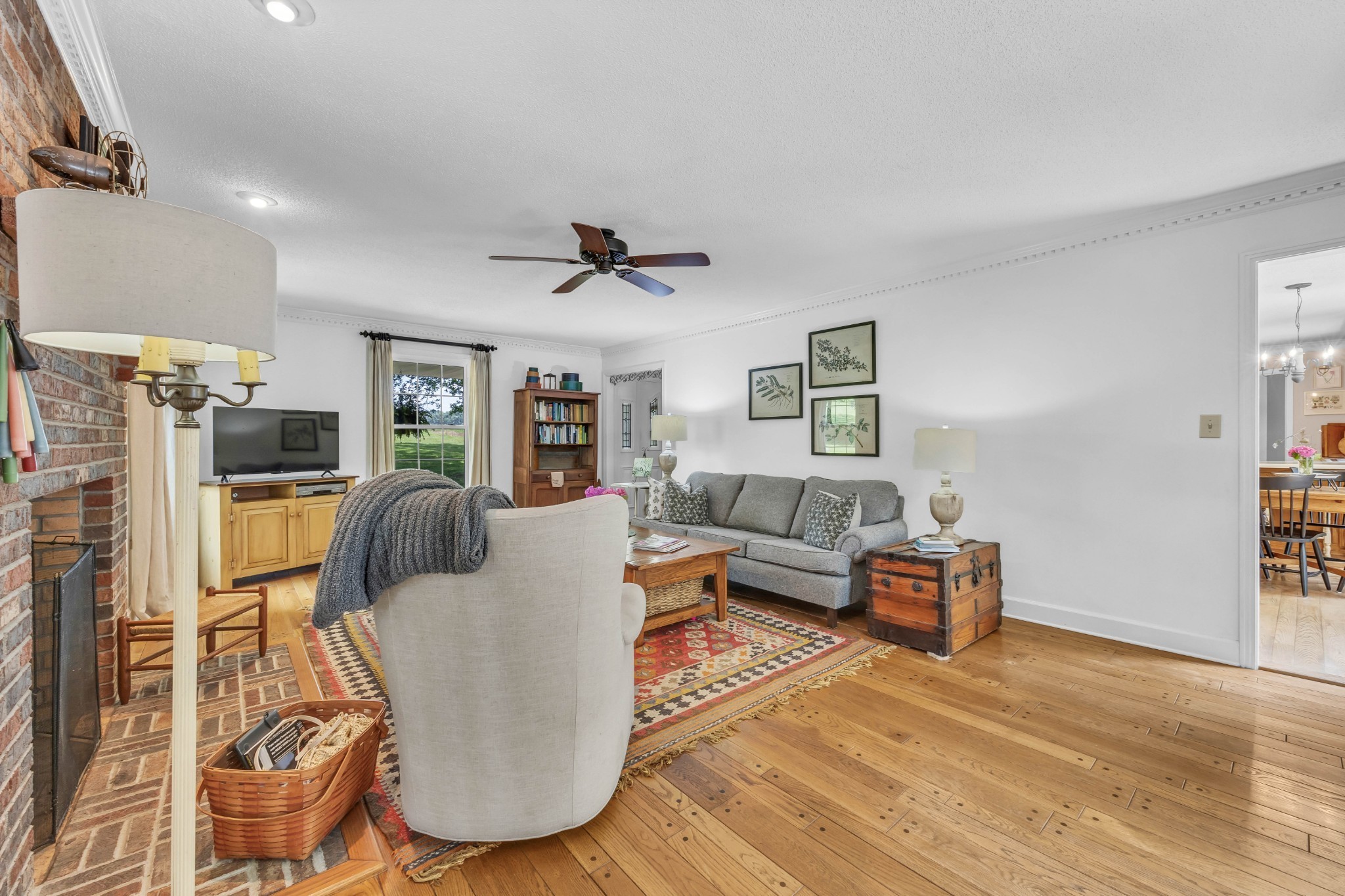 Clarksville, Tennessee, 37040, United States, 3 Bedrooms Bedrooms, ,4 BathroomsBathrooms,Residential,For Sale,2010439