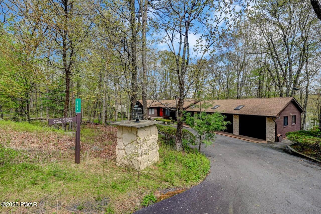 Lords Valley, Pennsylvania, 18428, United States, 5 Bedrooms Bedrooms, ,3 BathroomsBathrooms,Residential,For Sale,1977416