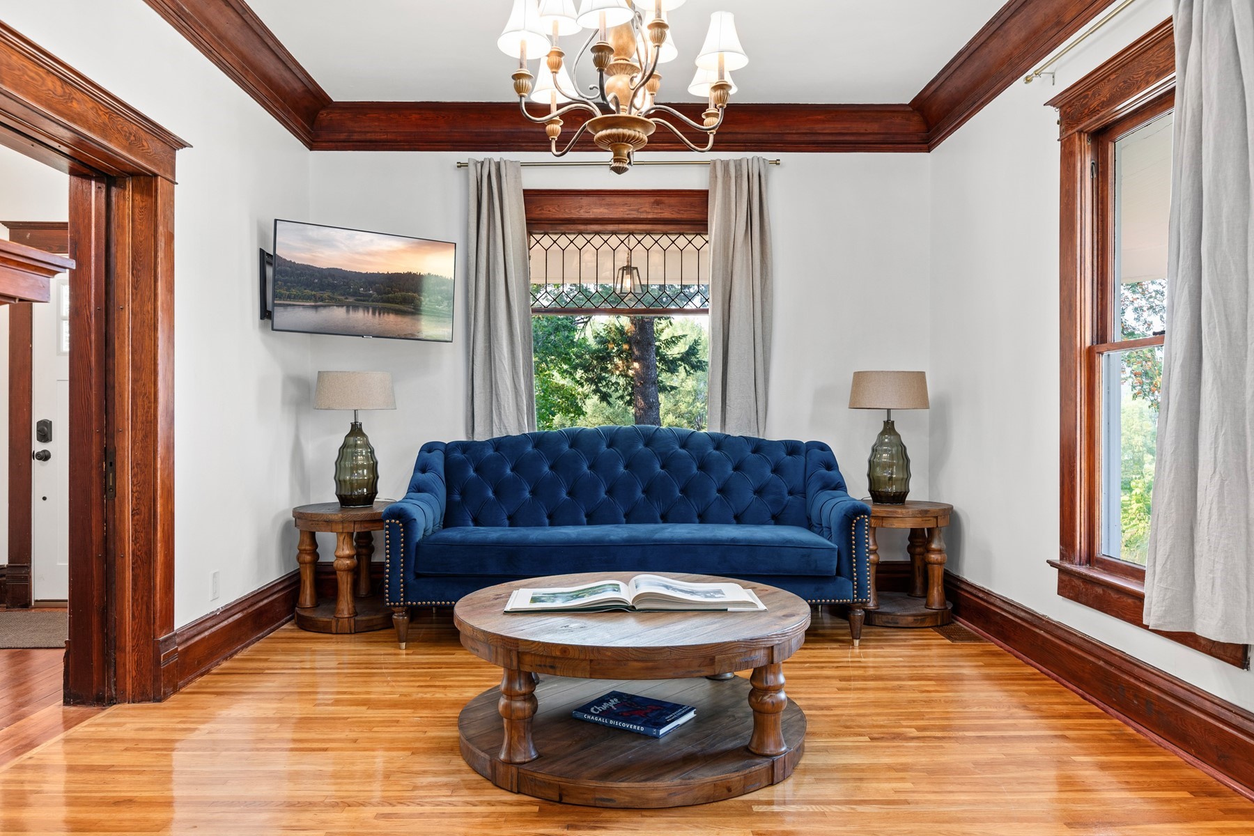  Historic Home with Stunning Views - 物件實景