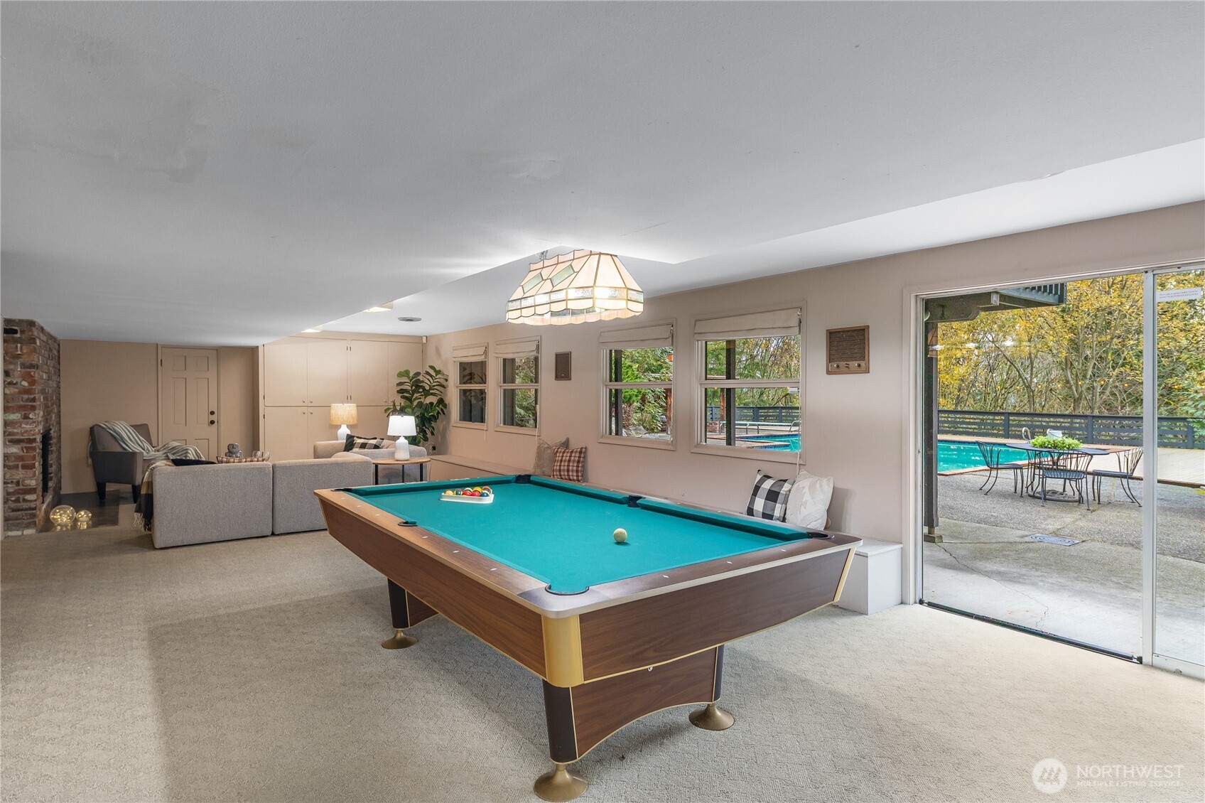 Bellevue, Washington, 98008, United States, 5 Bedrooms Bedrooms, ,2 BathroomsBathrooms,Residential,For Sale,2003304