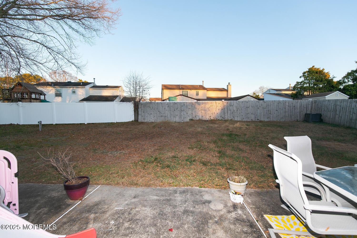 Howell, New Jersey, 07731, United States, 3 Bedrooms Bedrooms, ,2 BathroomsBathrooms,Residential,For Sale,1999516