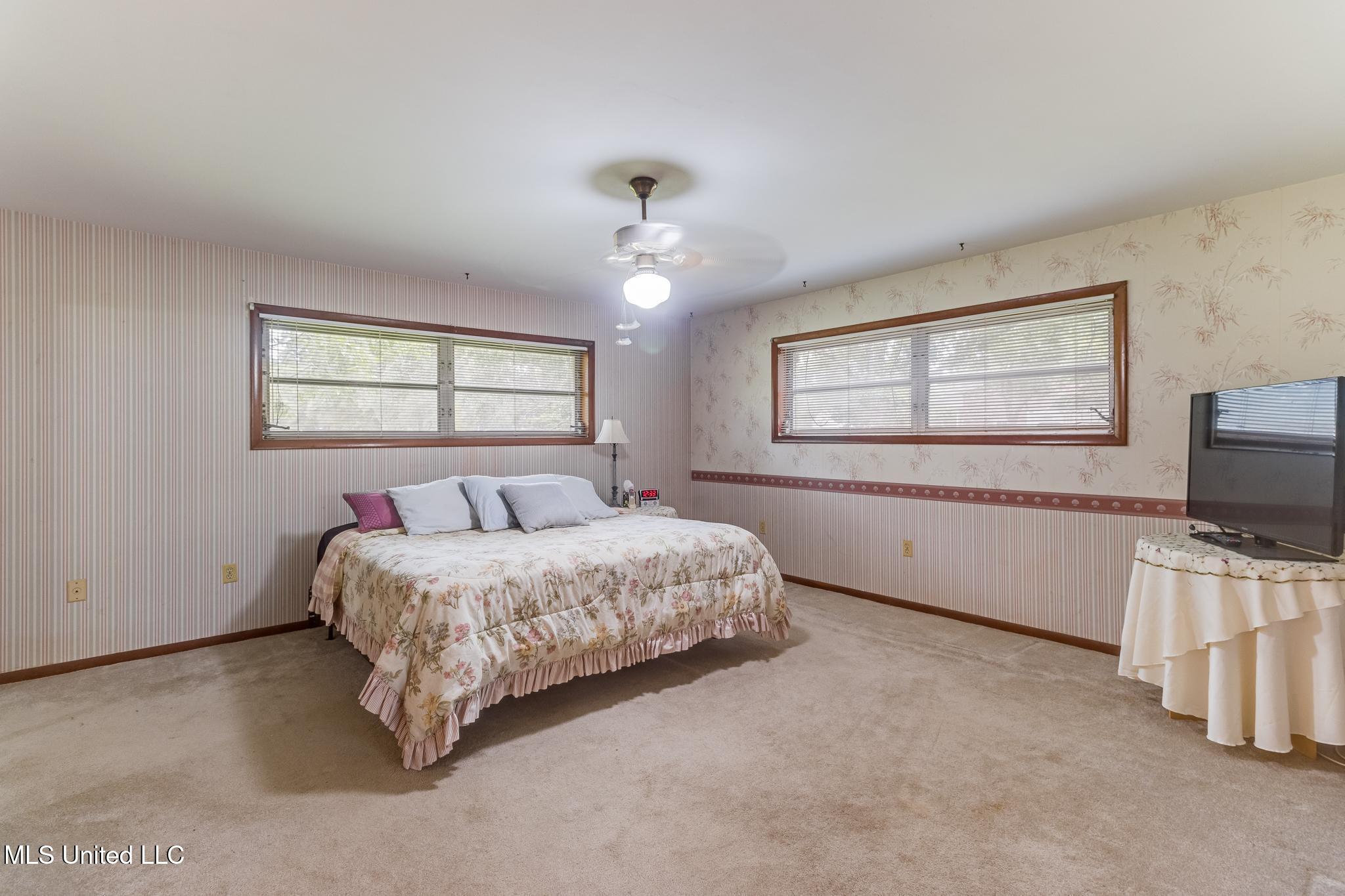 Long Beach, Mississippi, 39560, United States, 5 Bedrooms Bedrooms, ,4 BathroomsBathrooms,Residential,For Sale,1939347
