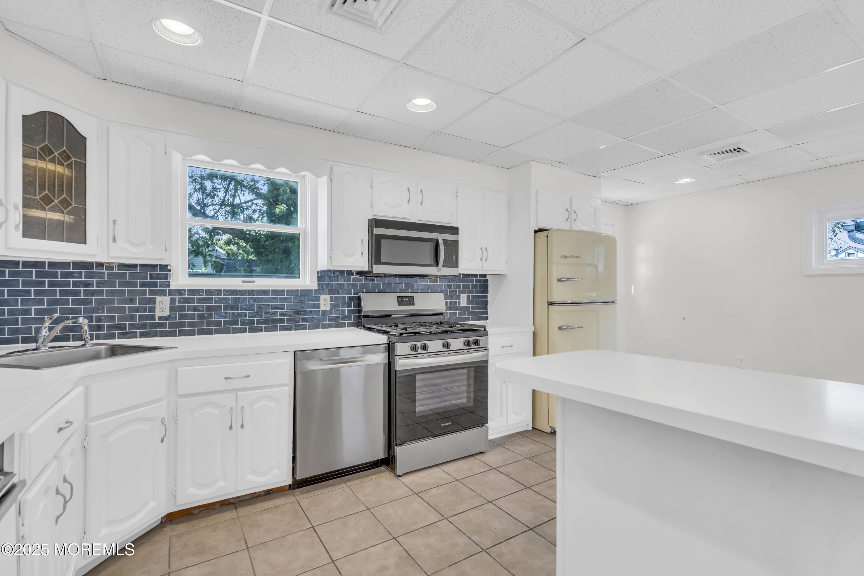 Middletown, New Jersey, 07748, United States, 4 Bedrooms Bedrooms, ,2 BathroomsBathrooms,Residential,For Sale,1959204