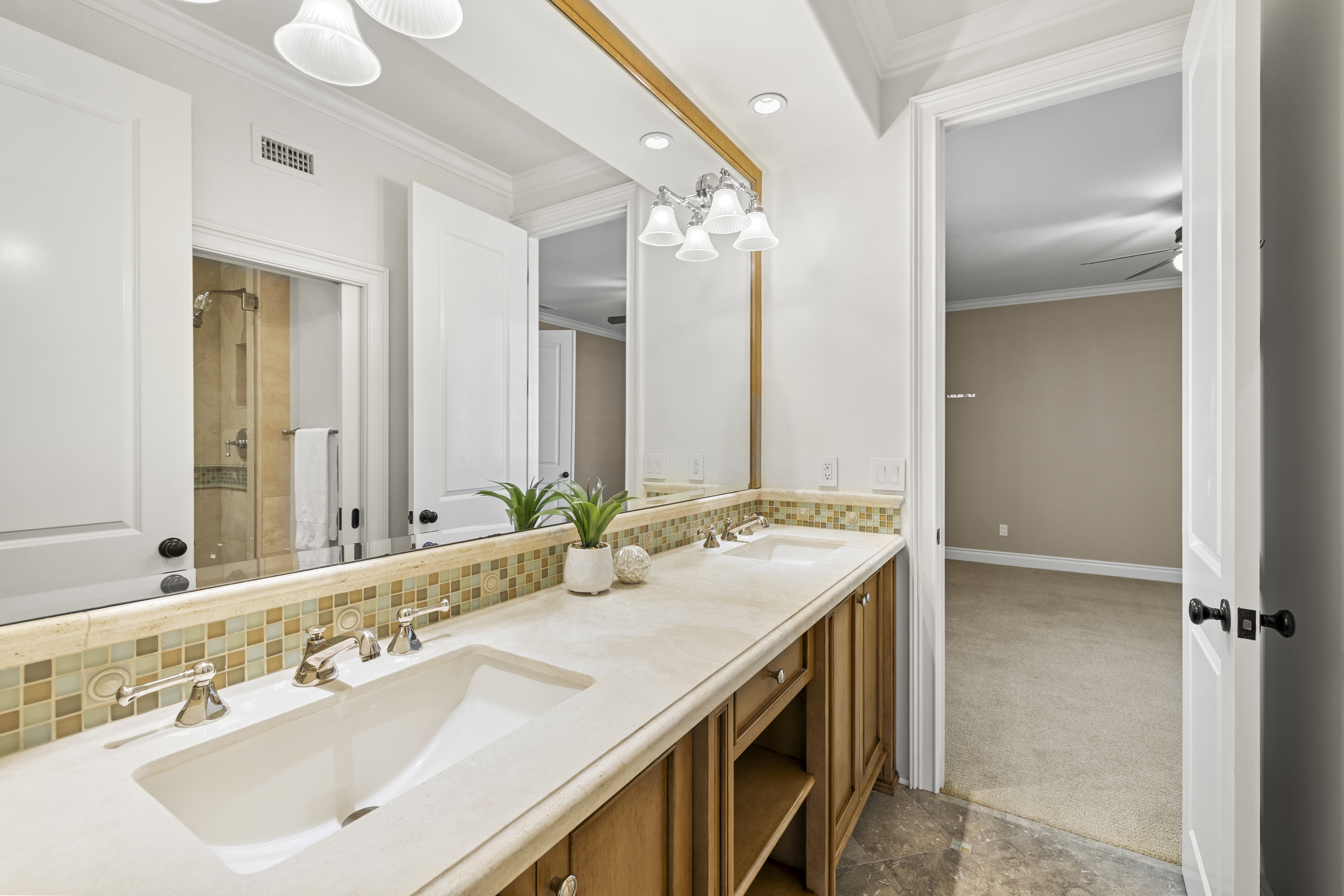  10 Brentano Drive, Coto de Caza, CA 92679 - 物件實景